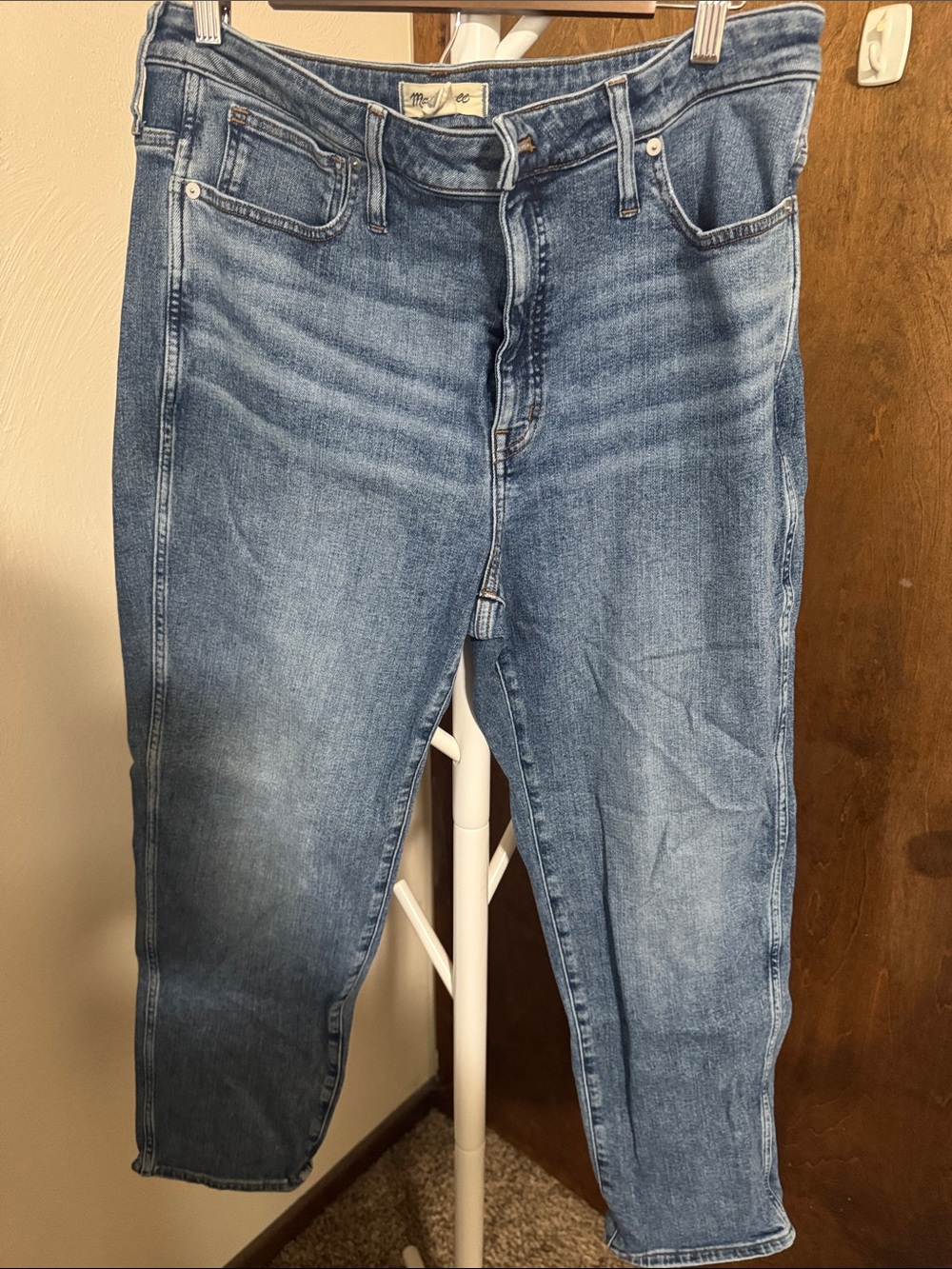 Madewell Women's Slim Straight Jeans in Medium Blue